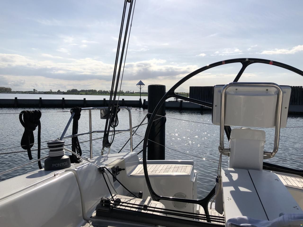 Hanse 400