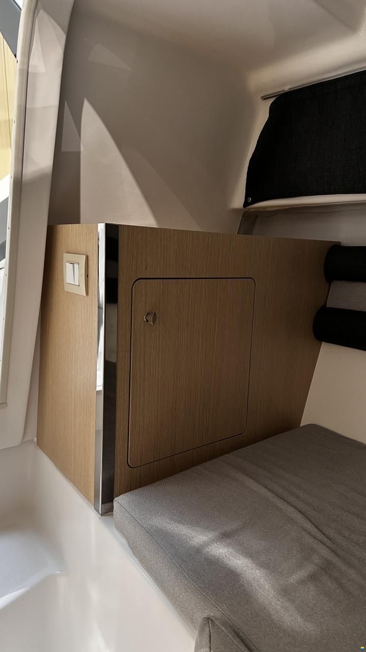 Saver 650 Cabin