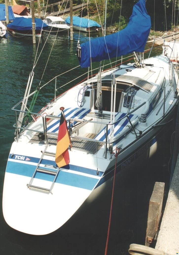 Helmsmann Athena 34