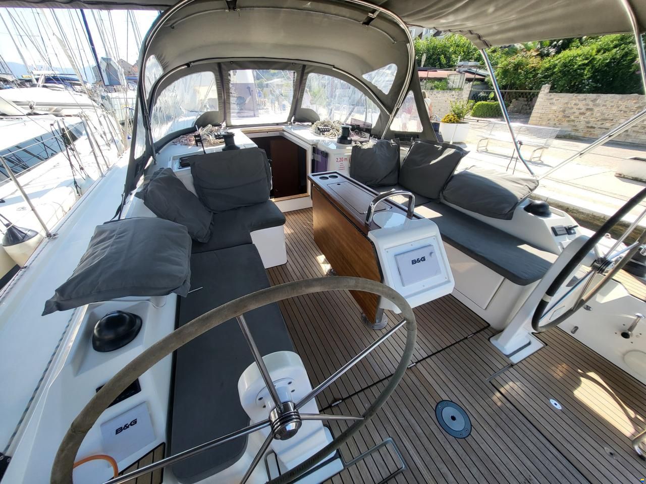 Bavaria C42