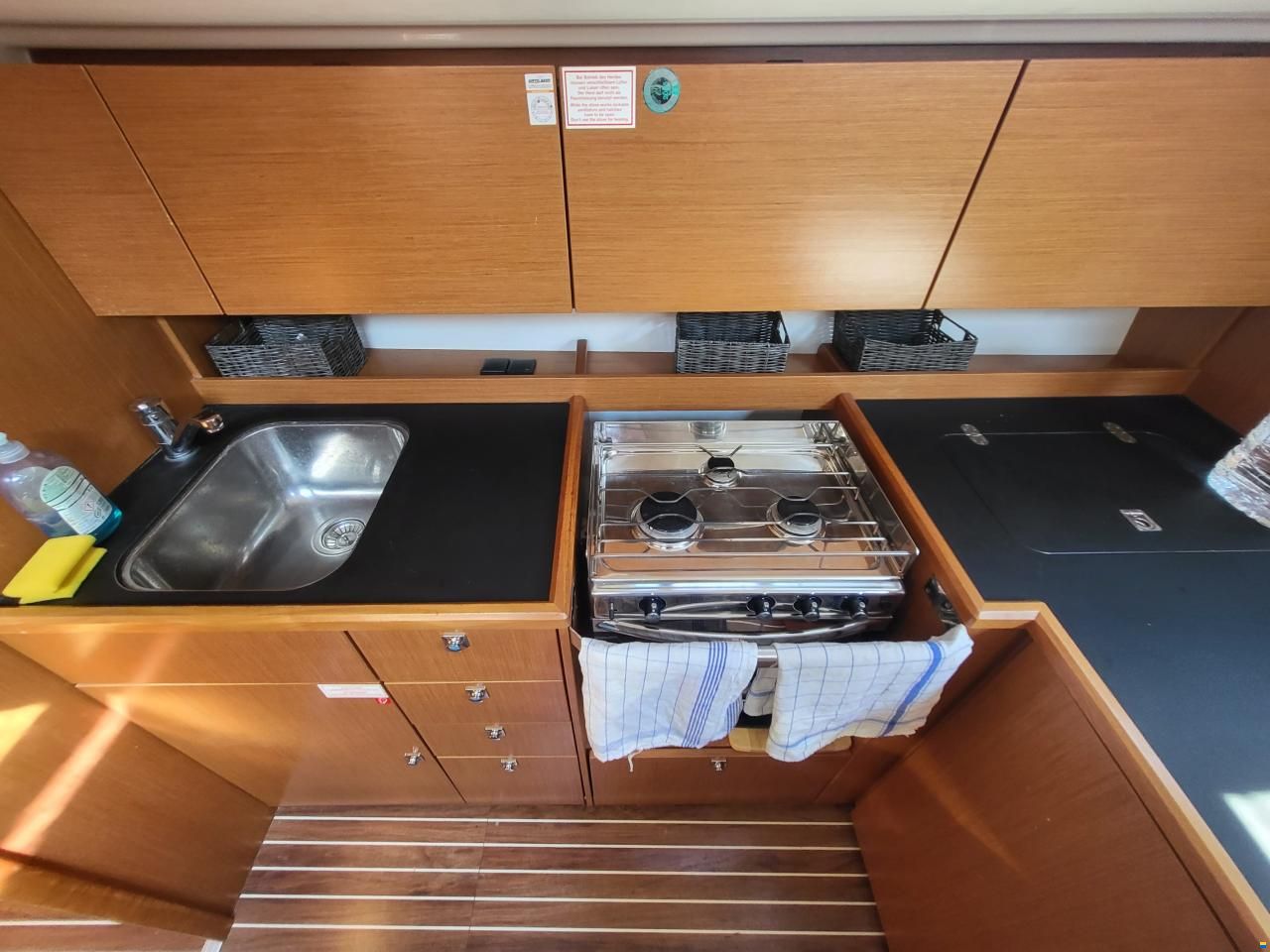 Bavaria C42