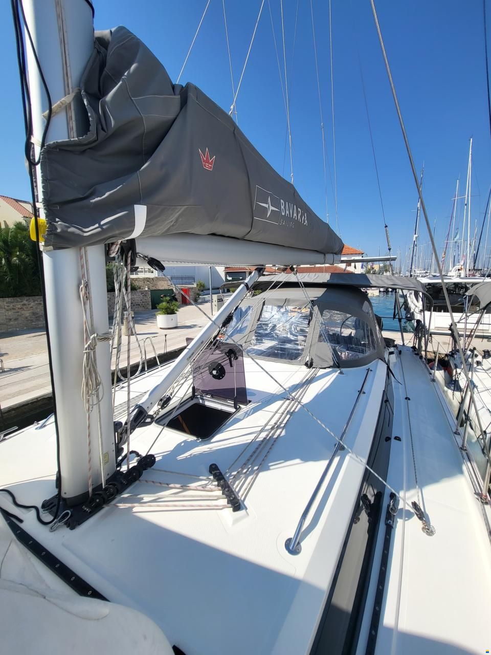 Bavaria C42