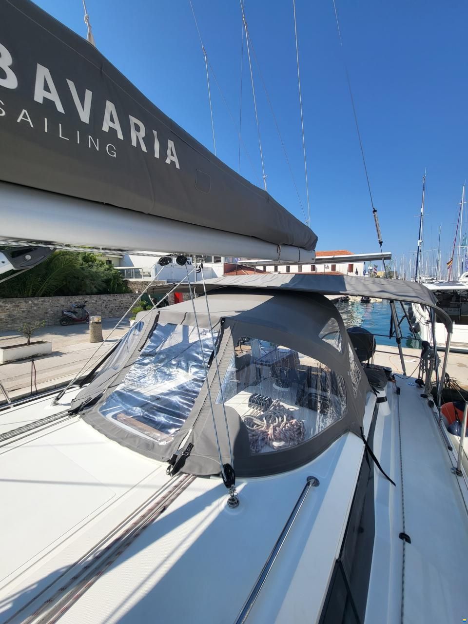 Bavaria C42