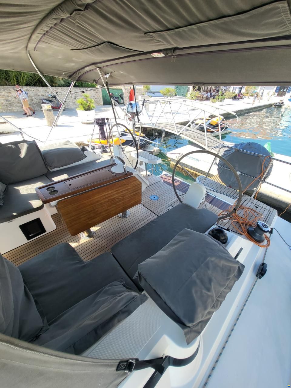 Bavaria C42