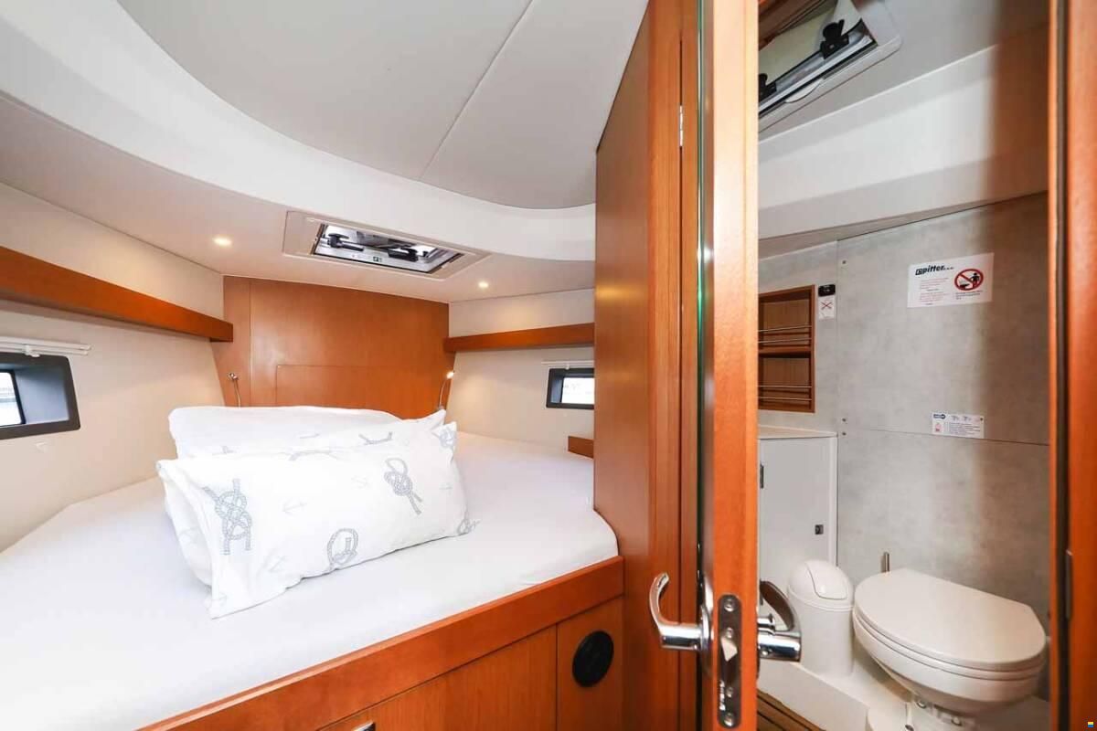 Bavaria C42