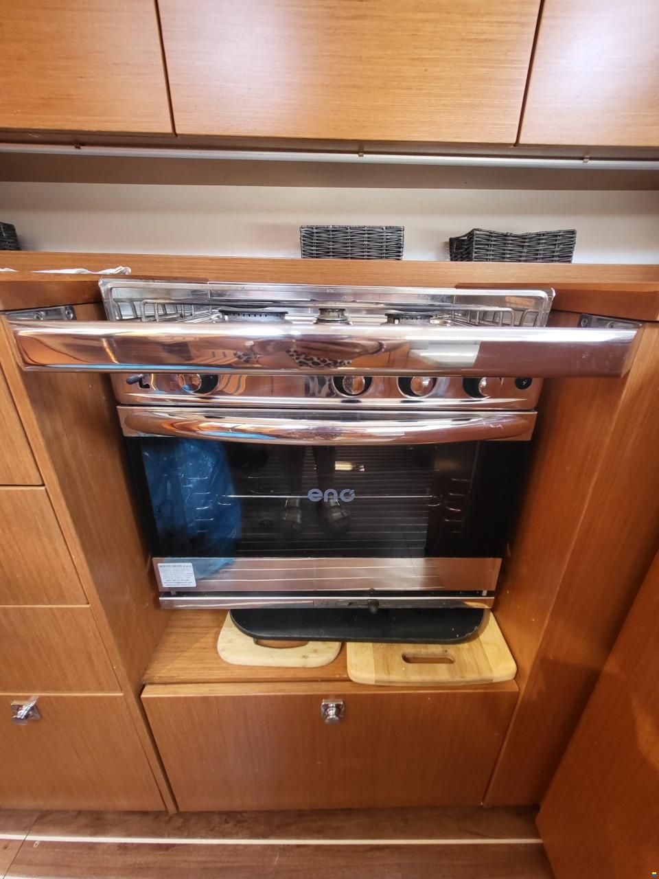 Bavaria C42