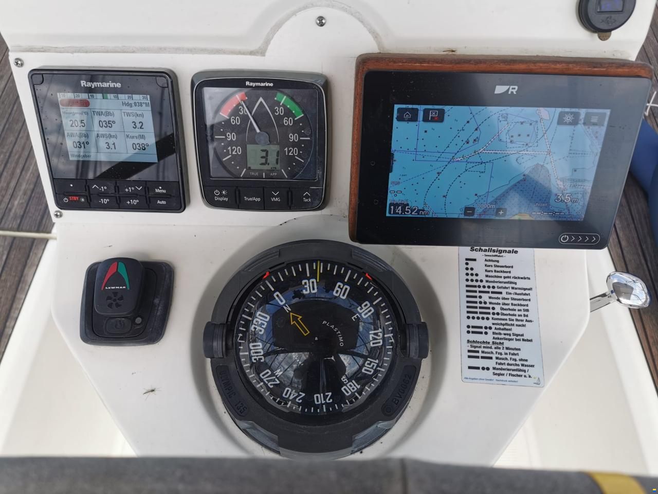 Bavaria Cruiser 32