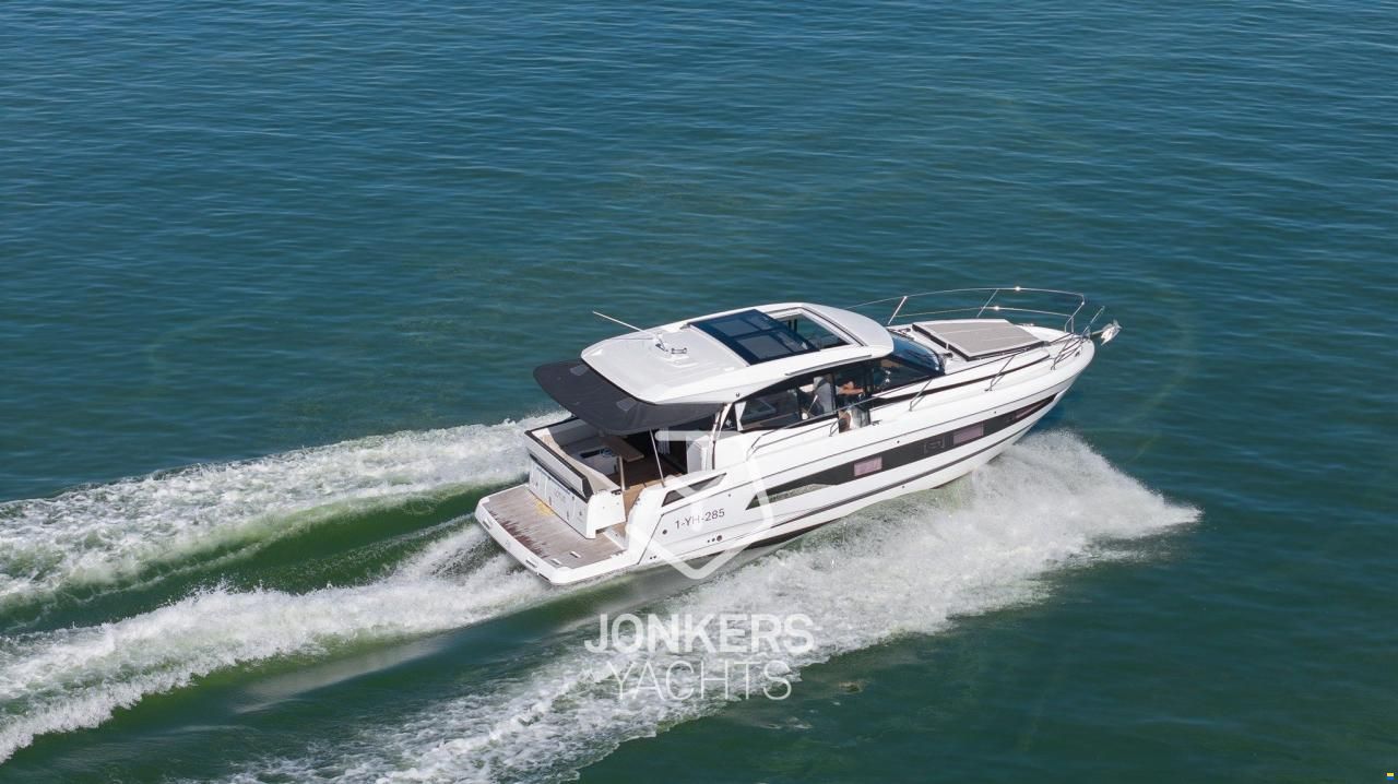 Jeanneau NC 37