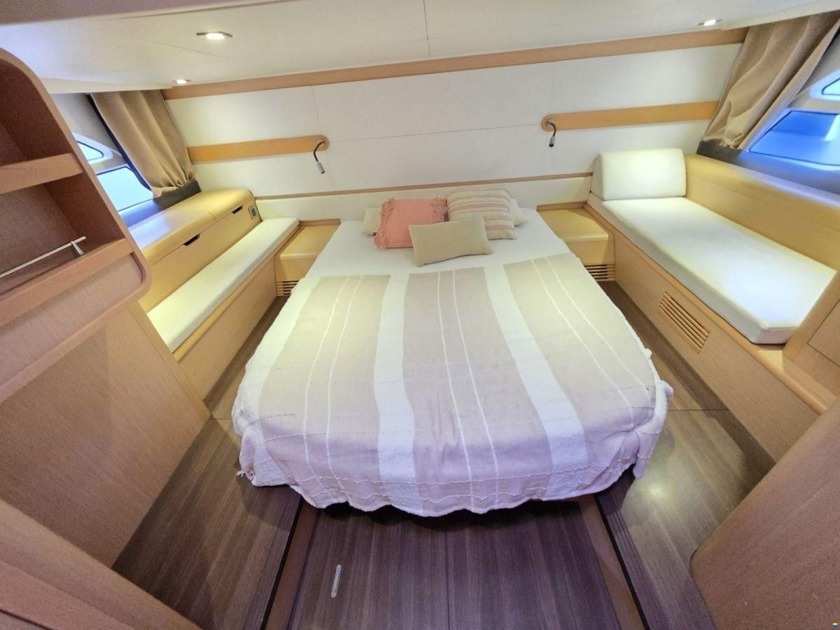 Beneteau Granturismo 44