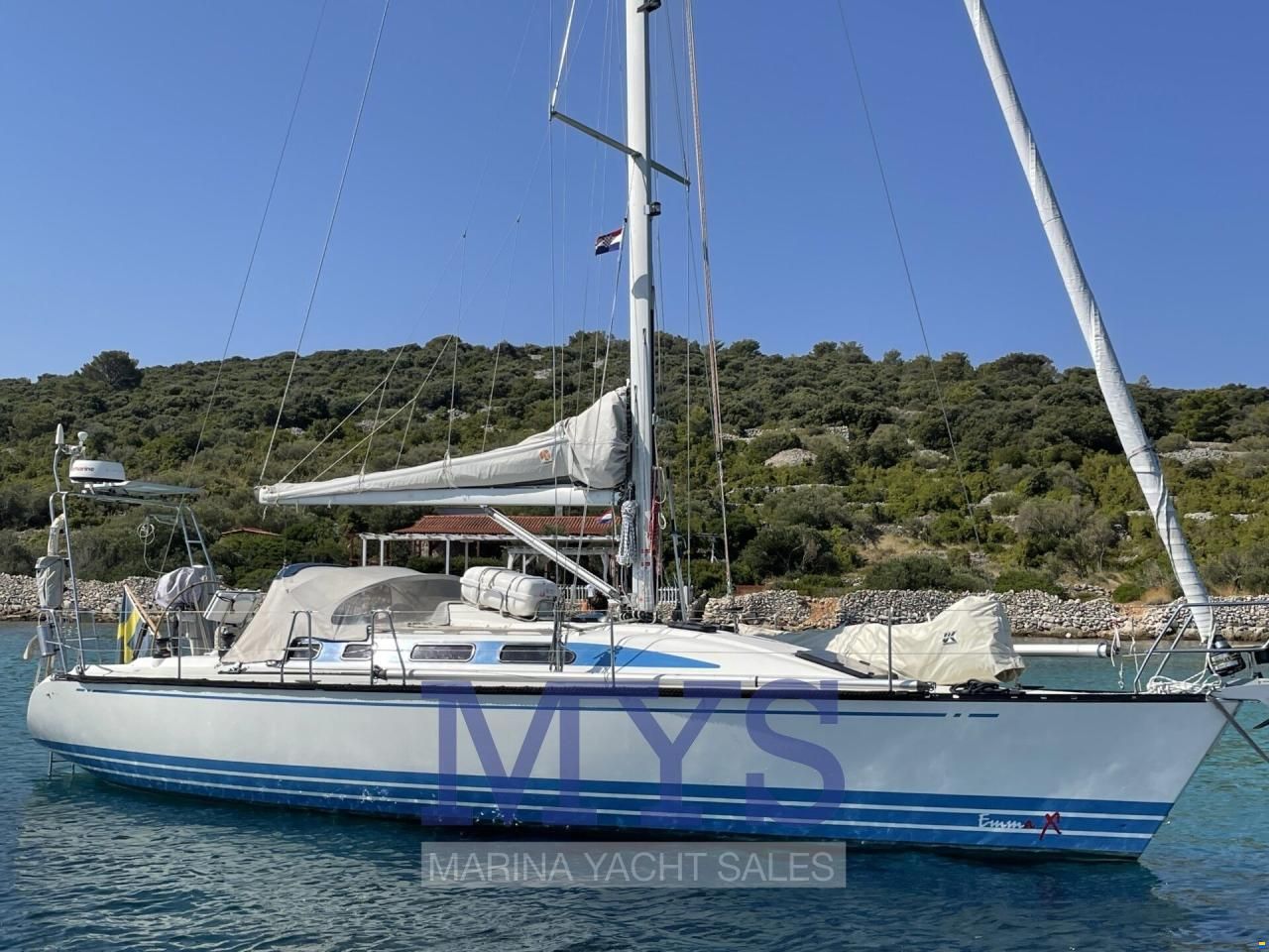 X-Yachts X 382