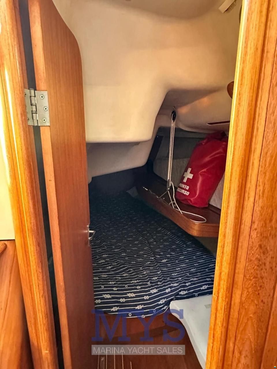X-Yachts X 382