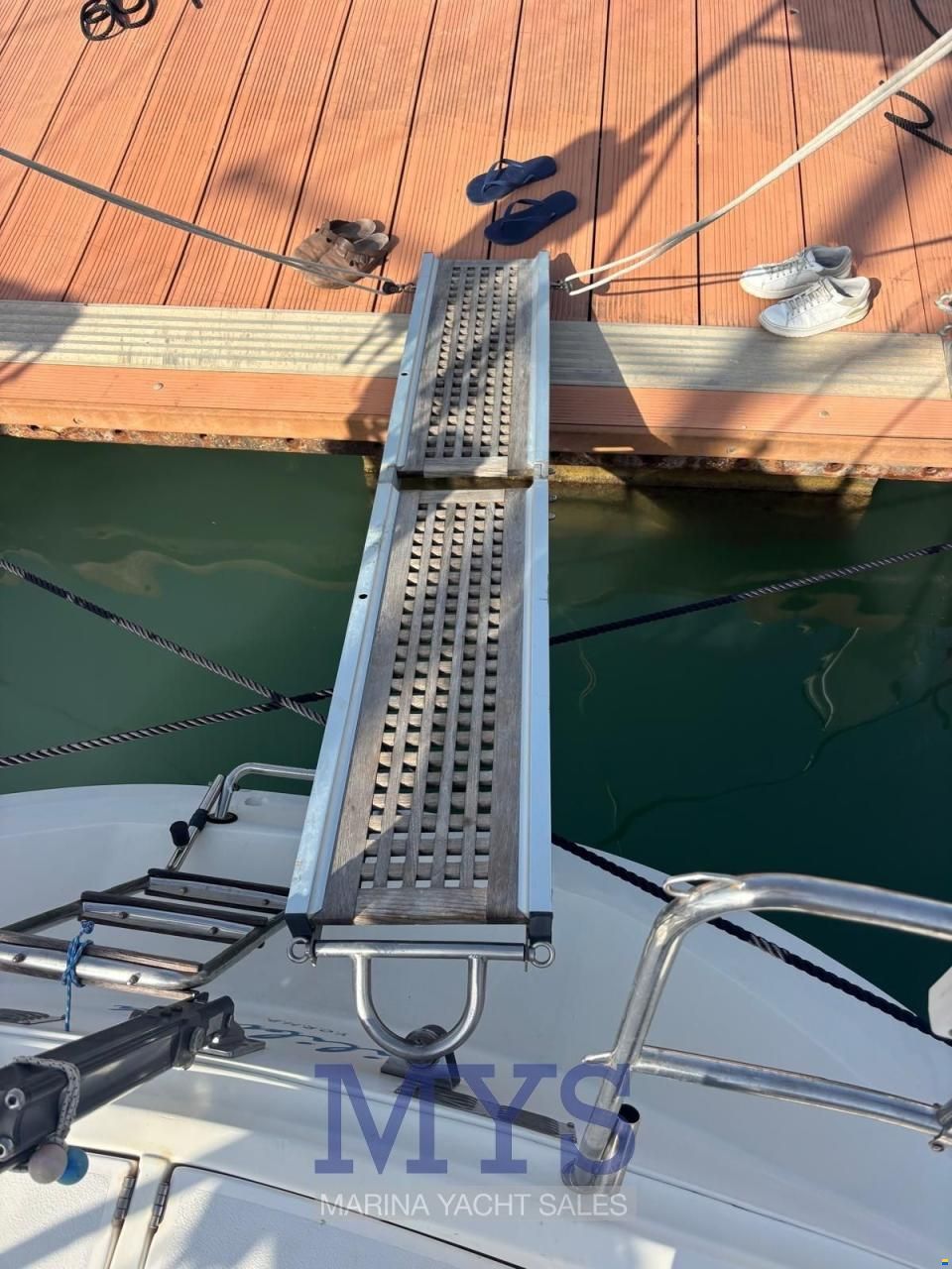 X-Yachts X 382