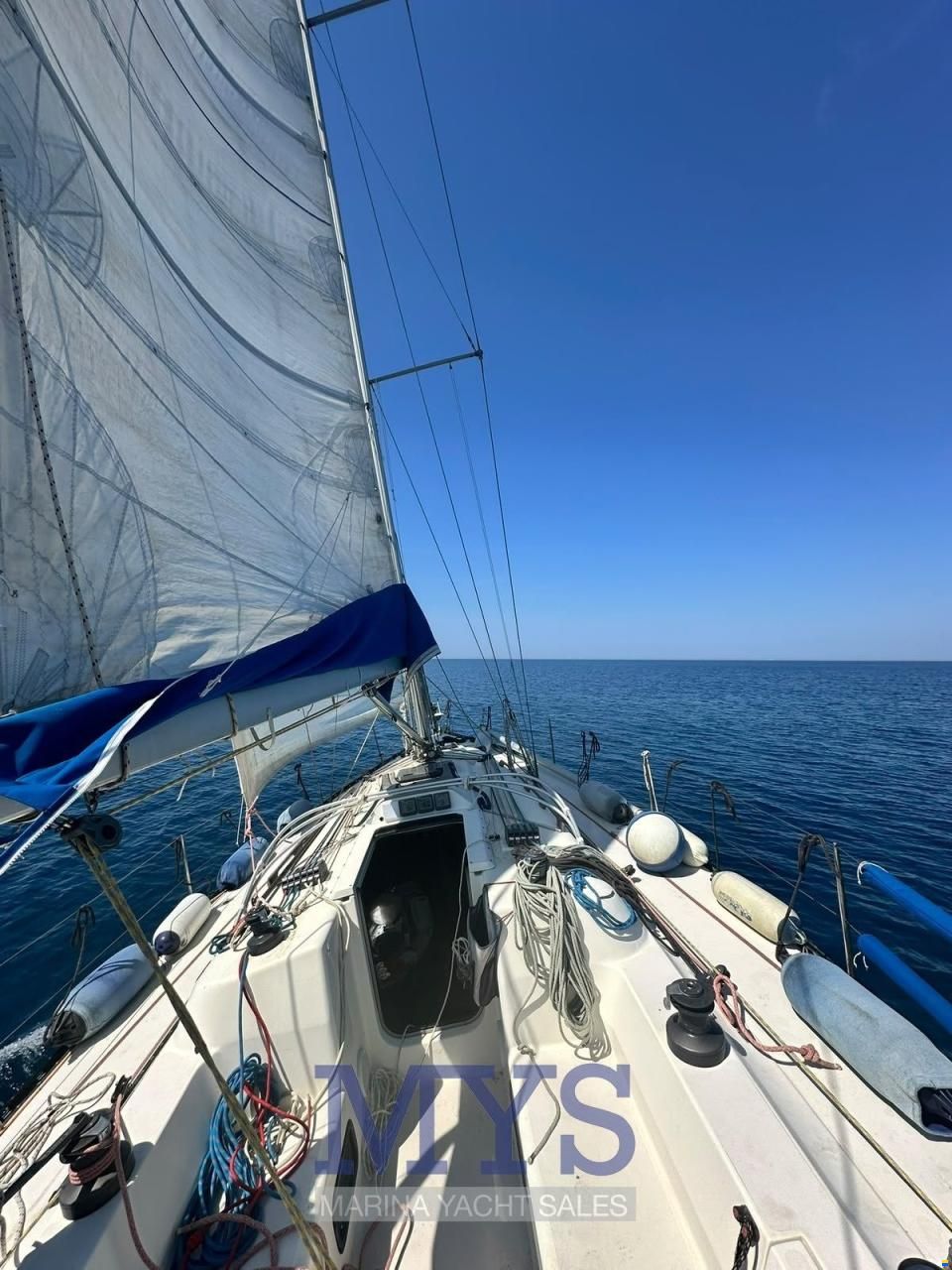 X-Yachts X 382