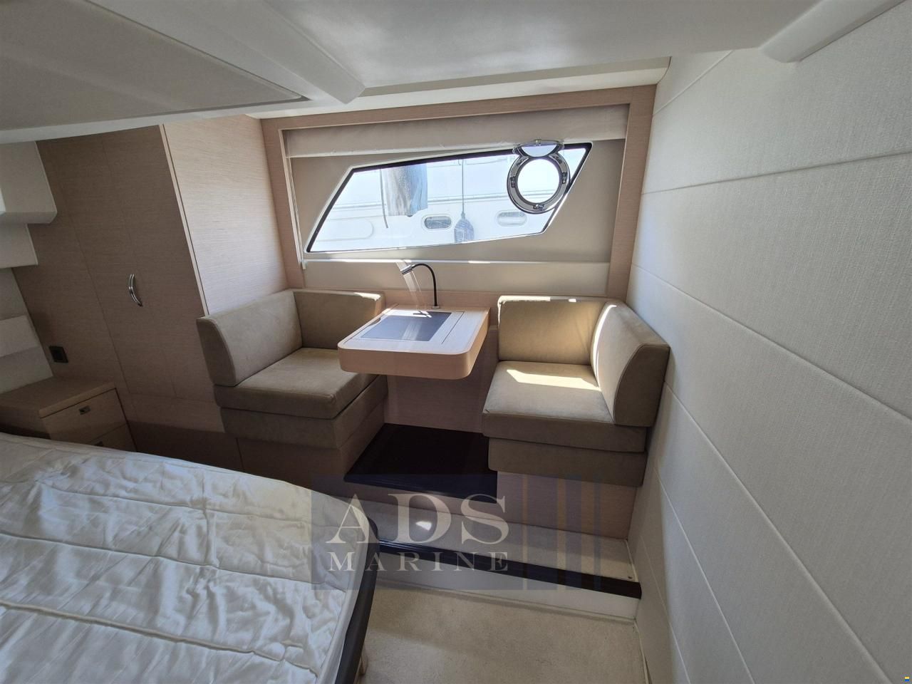 Jeanneau PRESTIGE 500 Fly