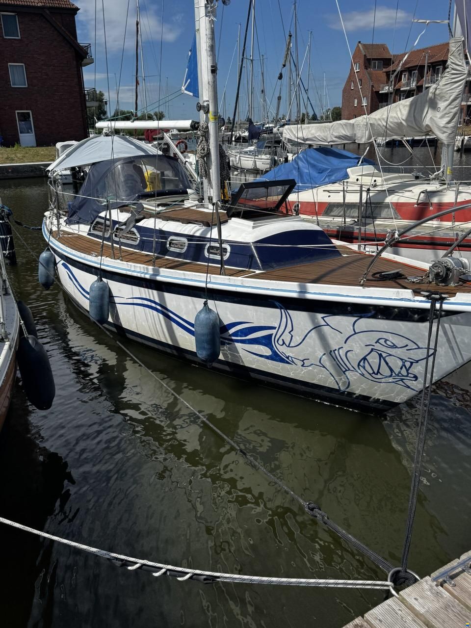 Ericson 29