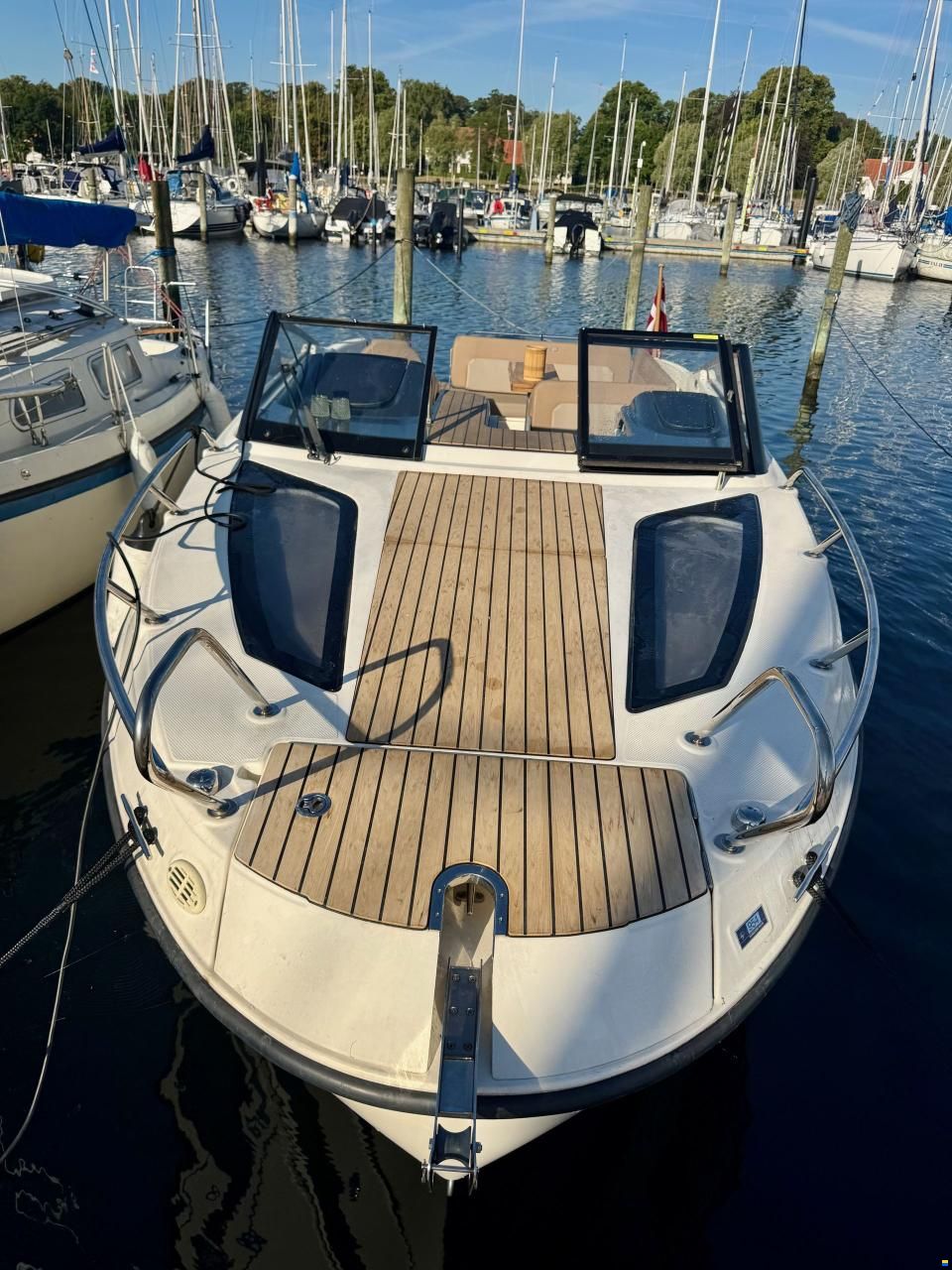 Quicksilver Activ 755 Cruiser