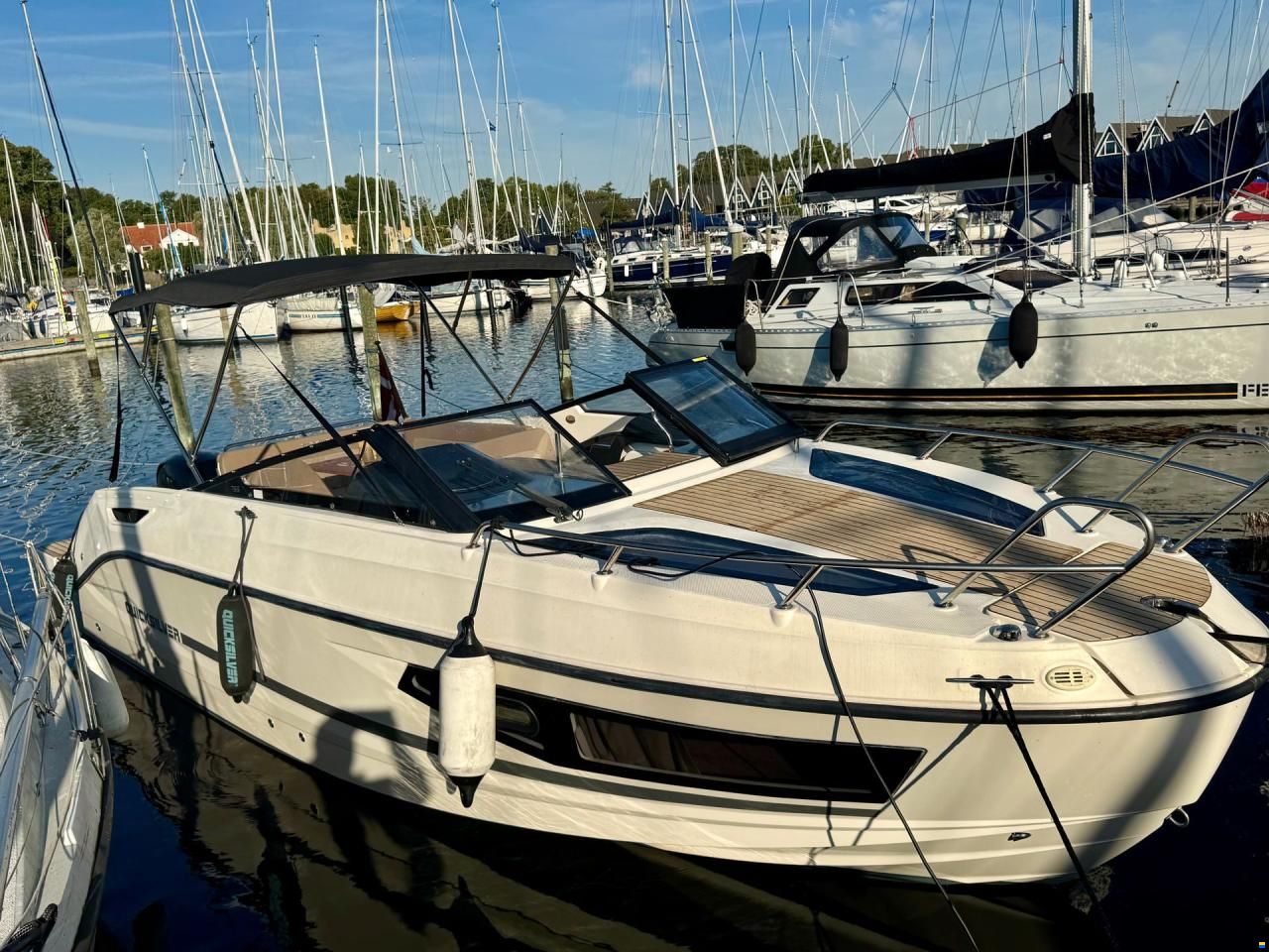 Quicksilver Activ 755 Cruiser