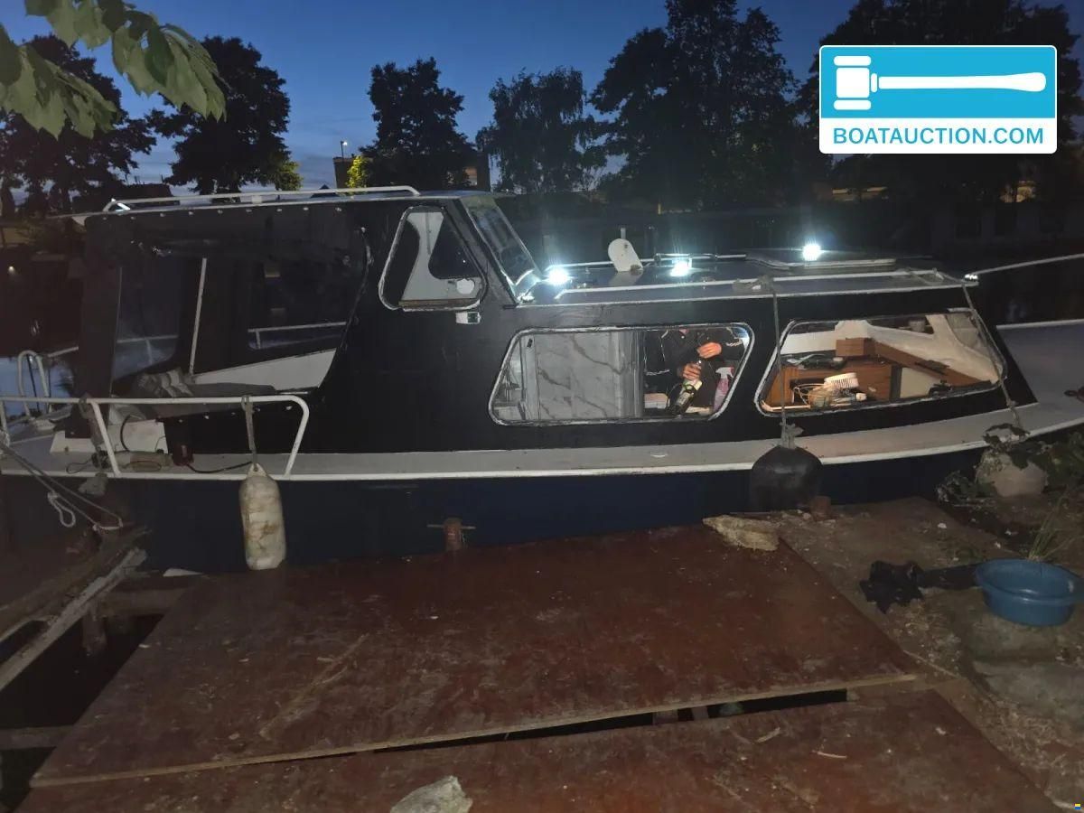 Waterland 750