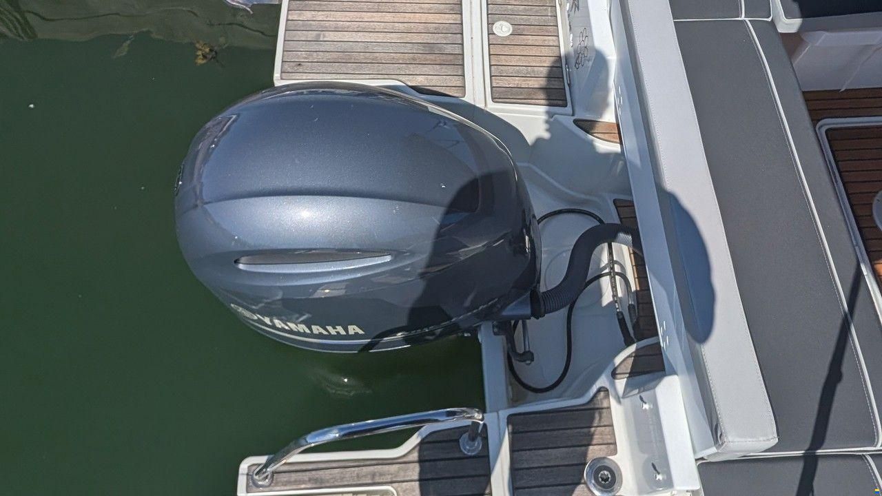 Jeanneau MERRY FISHER 695