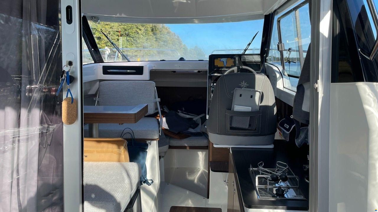 Jeanneau MERRY FISHER 695
