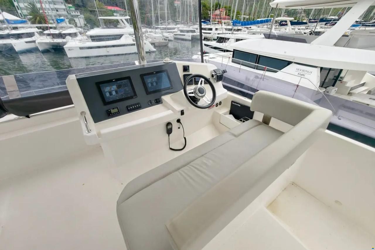 Leopard 46 Powercat