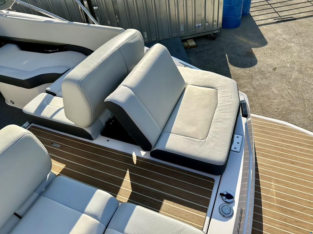 Regal 2300