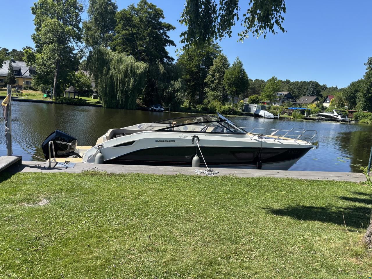 Quicksilver Activ 805 Cruiser