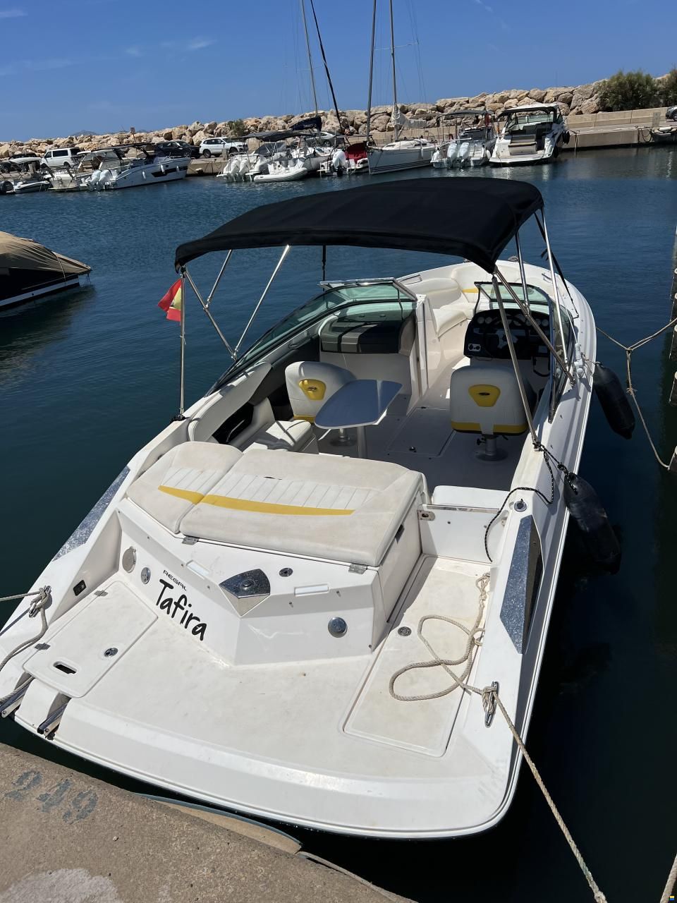 Regal 2200