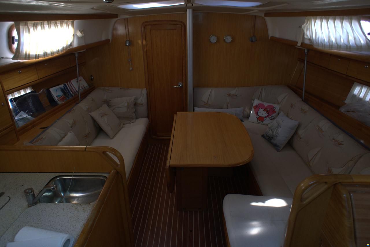 Bavaria 37 CRUISER