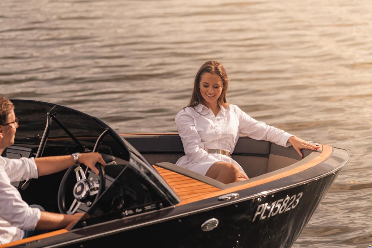 VTS Boats Flying Shark 5.7