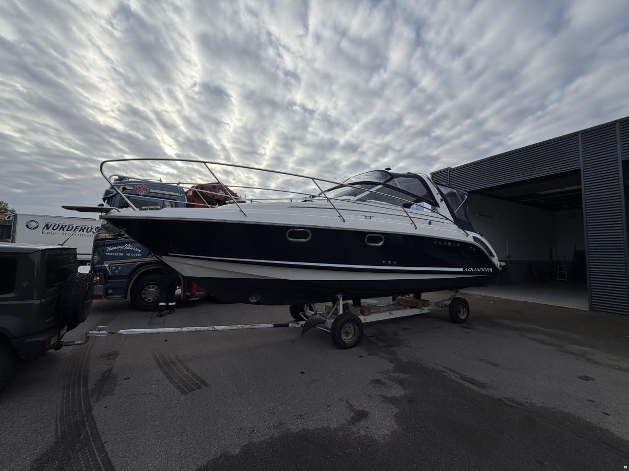 Aquador 28 DC