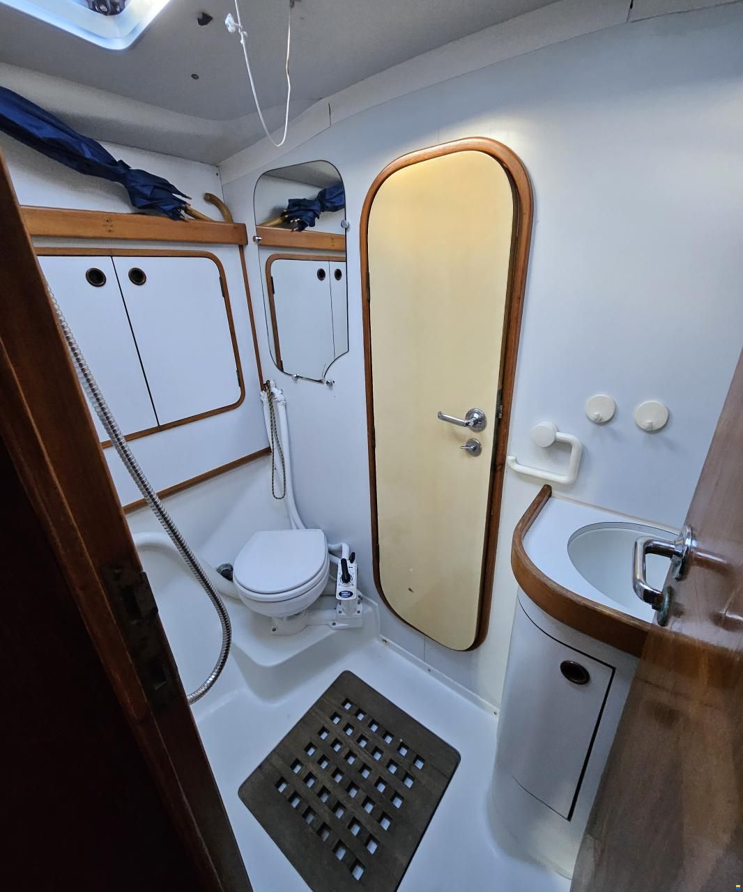 Beneteau First 51