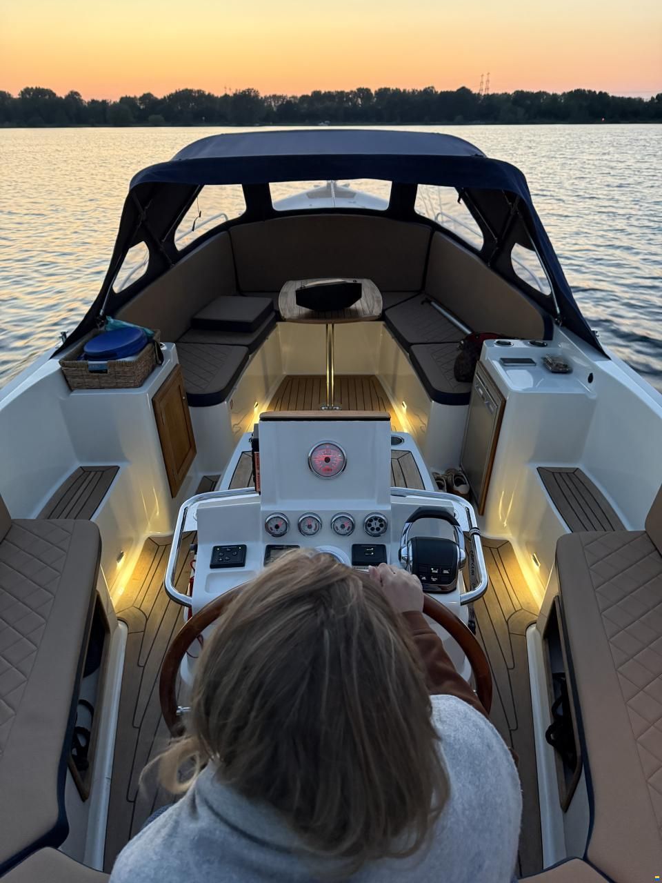 Interboat Intender 760