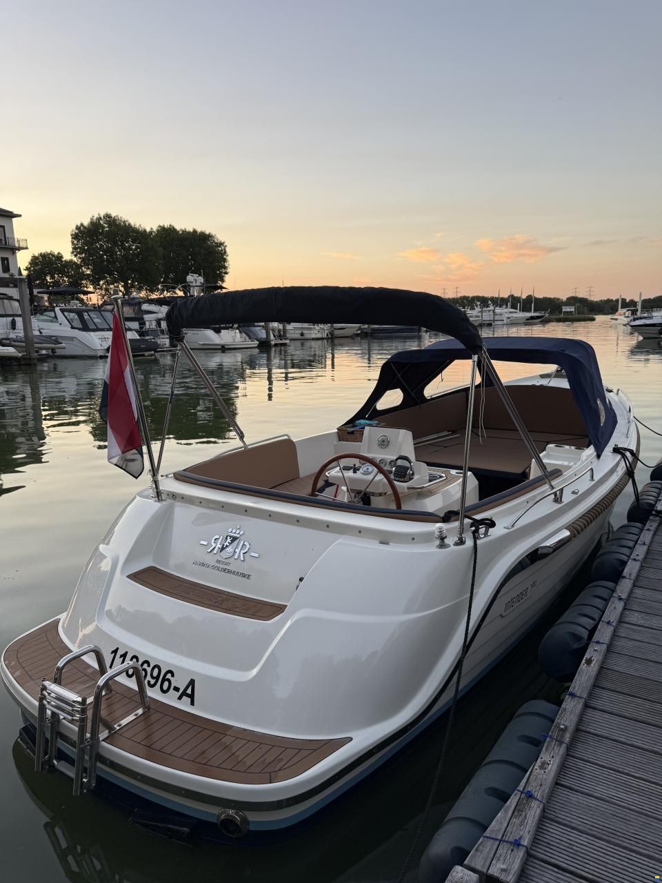 Interboat Intender 760