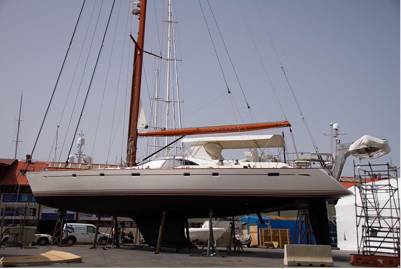 Oyster 72