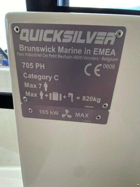 Quicksilver 705 Pilothouse m/Mercury F225 hk V6