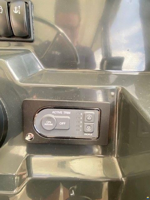 Quicksilver 705 Pilothouse m/Mercury F225 hk V6