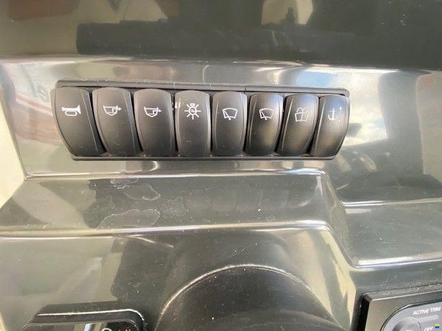 Quicksilver 705 Pilothouse m/Mercury F225 hk V6