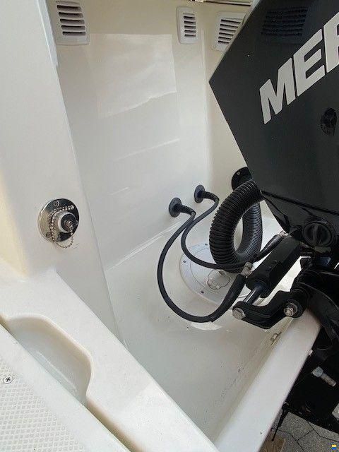Quicksilver 705 Pilothouse m/Mercury F225 hk V6