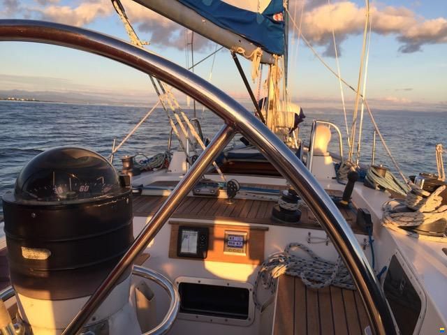 Nautors Swan 371