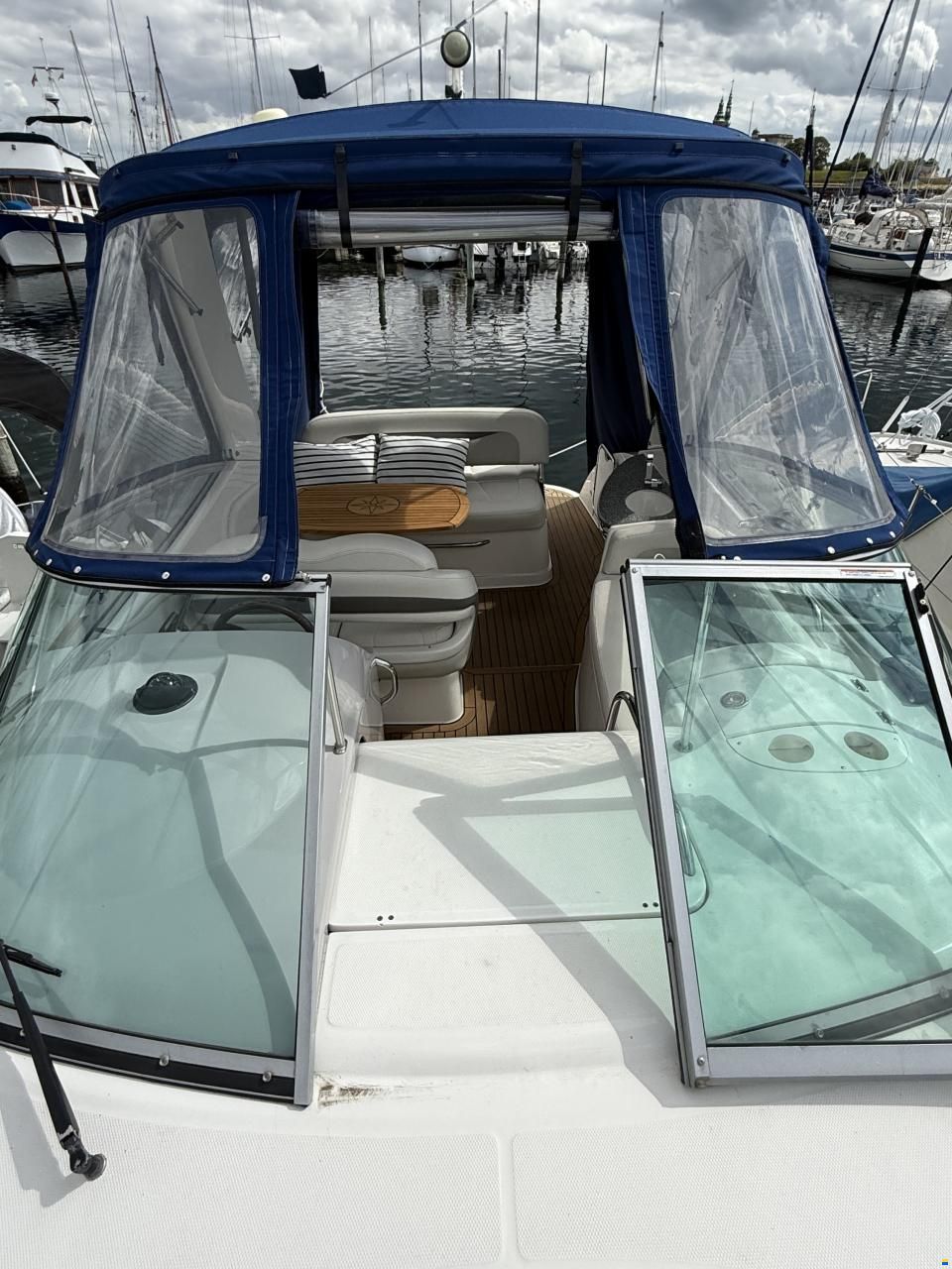 Chaparral 270 Signature