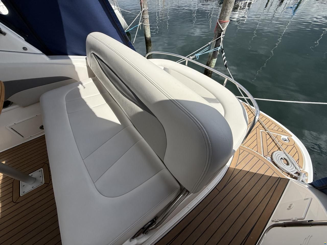 Chaparral 270 Signature