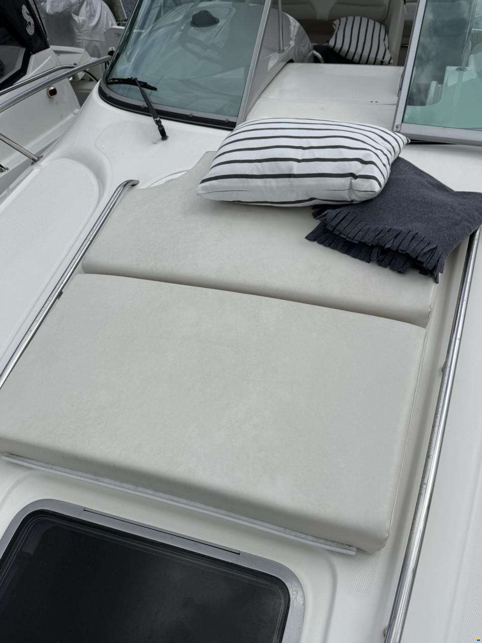 Chaparral 270 Signature
