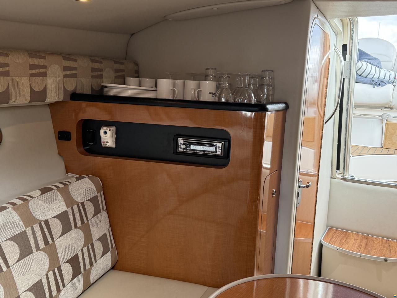 Chaparral 270 Signature