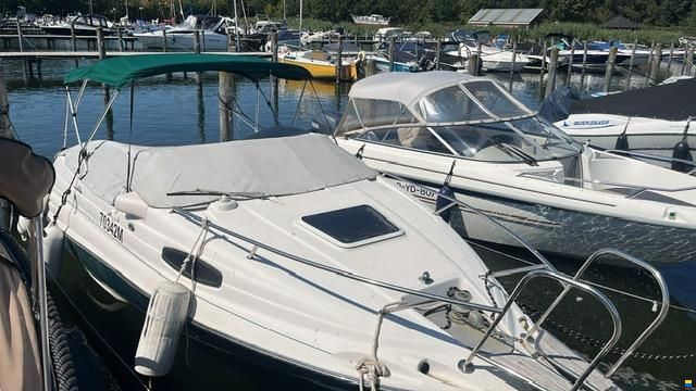 Regal 2150 LSC