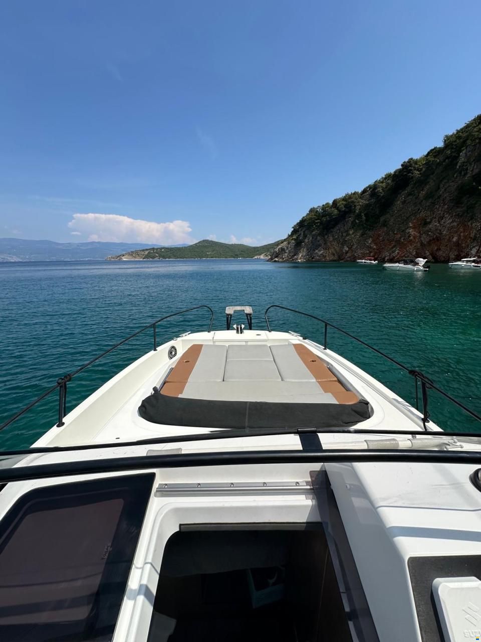 Beneteau Fleyr 9 Sundeck