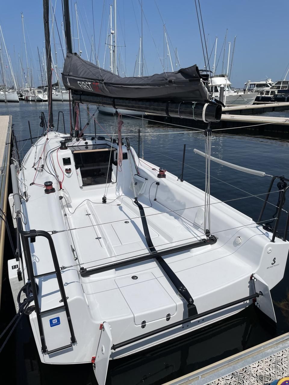 Beneteau First 27 SE