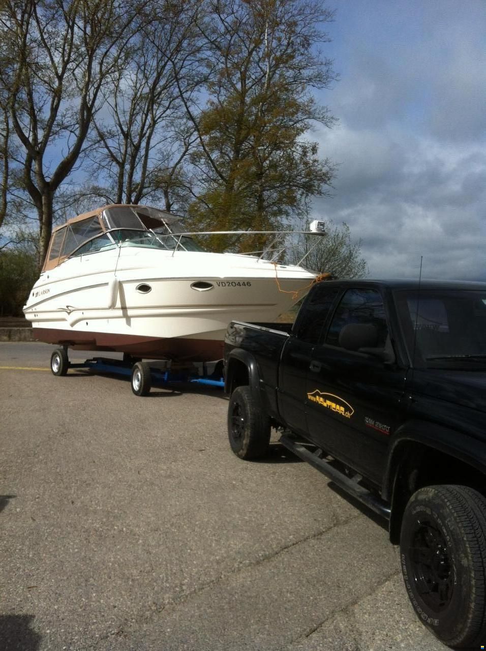 Larson Cabrio 274