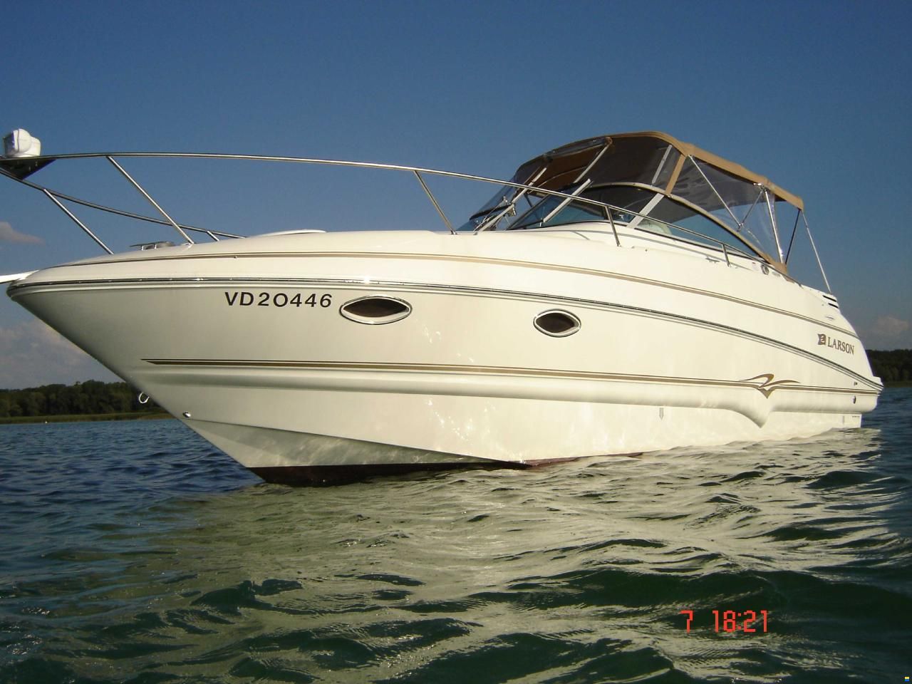 Larson Cabrio 274