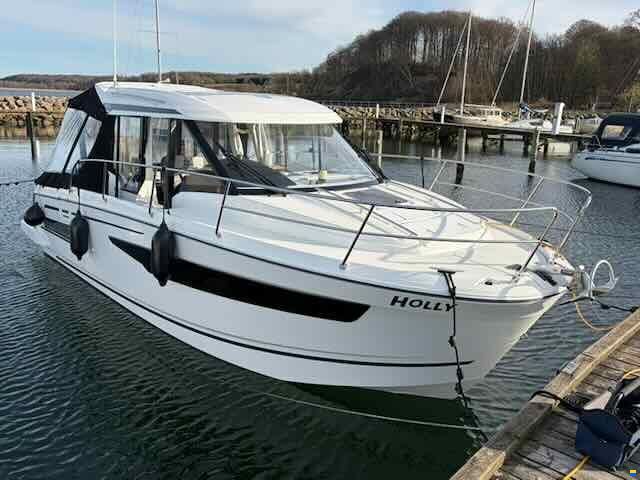 Jeanneau Merry Fisher 895